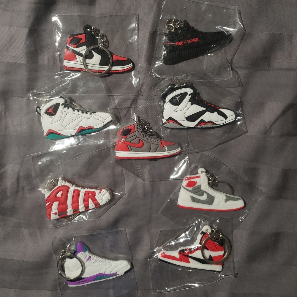 Shoe Key chains - Picture 1 of 2